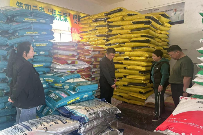 科尔沁区供销社全力开展春播服务1 科尔沁区供销社全力开展春播服务1