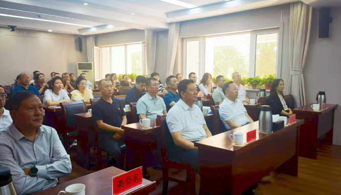 动漫
直属系统组织党员干部职工集体观看纪念中国人民抗日战争暨世界反法西斯战争胜利80周年大会直播